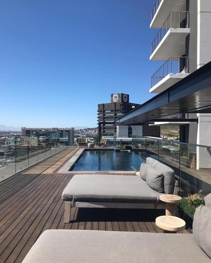 16 On Bree Luxury Studio Apartment With City Mountain Sea Views كيب تاون المظهر الخارجي الصورة